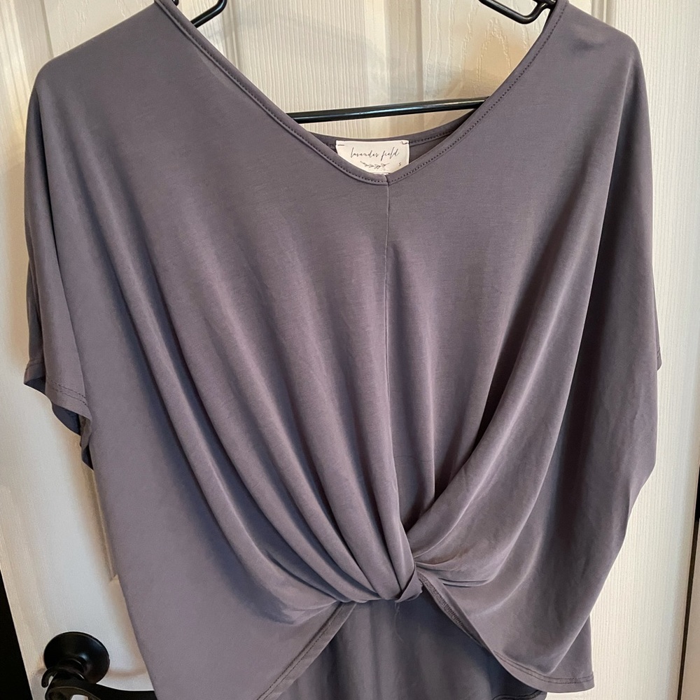 V-Neck Front Knot Hi-Low Top